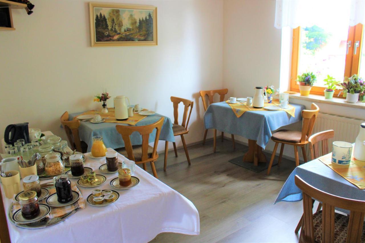 Gaestehaus Uggowitzer Drobollach am Faakersee Bagian luar foto